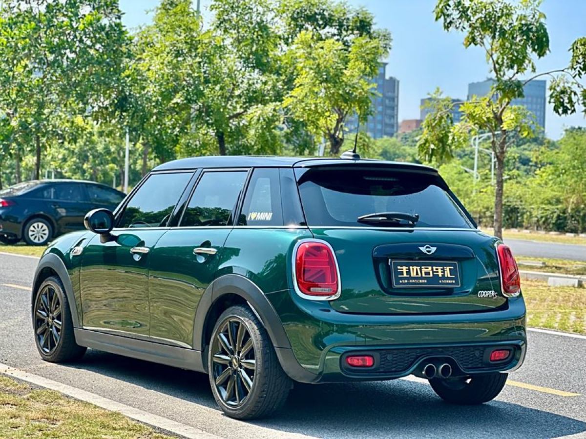 2017年7月MINI MINI  2016款 2.0T COOPER S 五門版