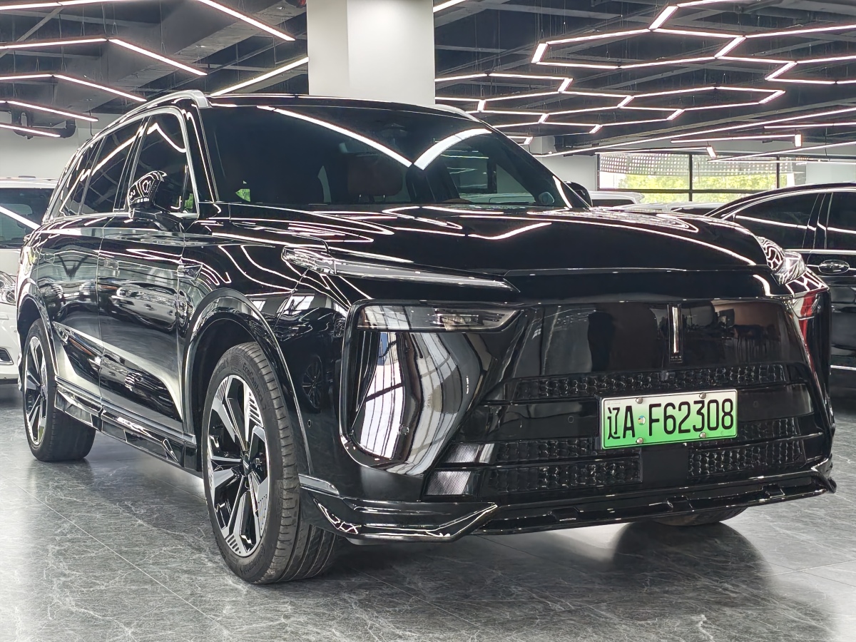 長(zhǎng)城 藍(lán)山  2023款 四驅(qū)長(zhǎng)續(xù)航版圖片