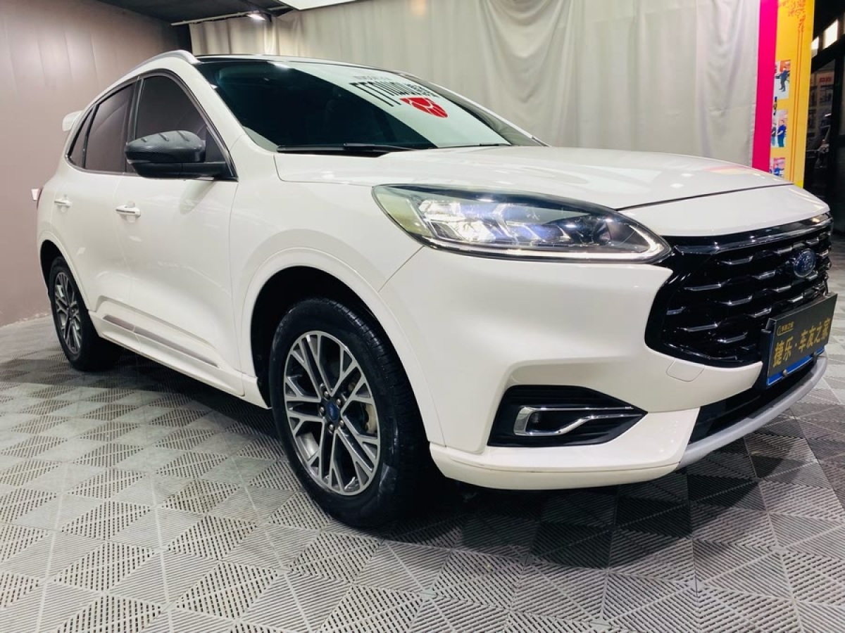 福特 銳際  2024款 EcoBoost 245 四驅(qū)耀享款圖片