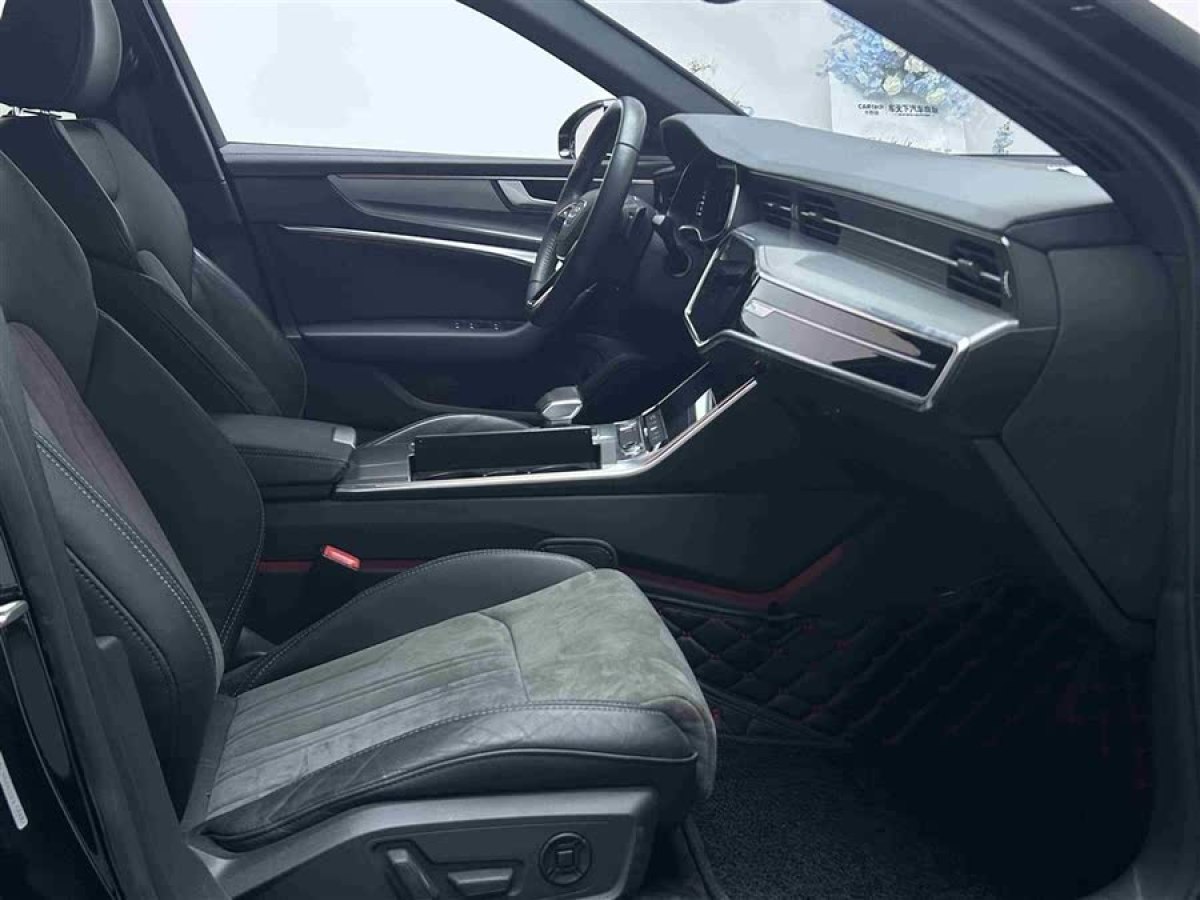 奧迪 奧迪A6L  2022款 45 TFSI 臻選動感型圖片