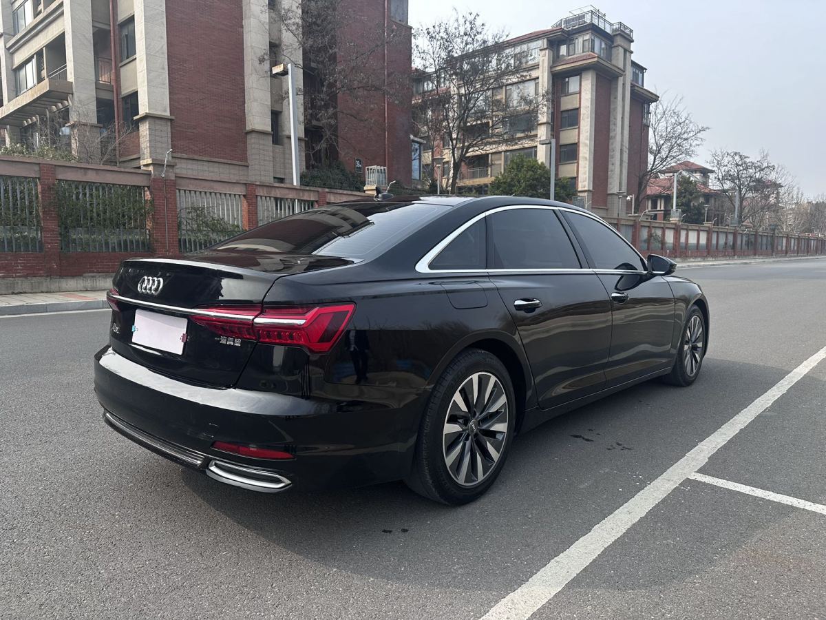 奧迪 奧迪A6L  2019款 45 TFSI 臻選動(dòng)感型圖片