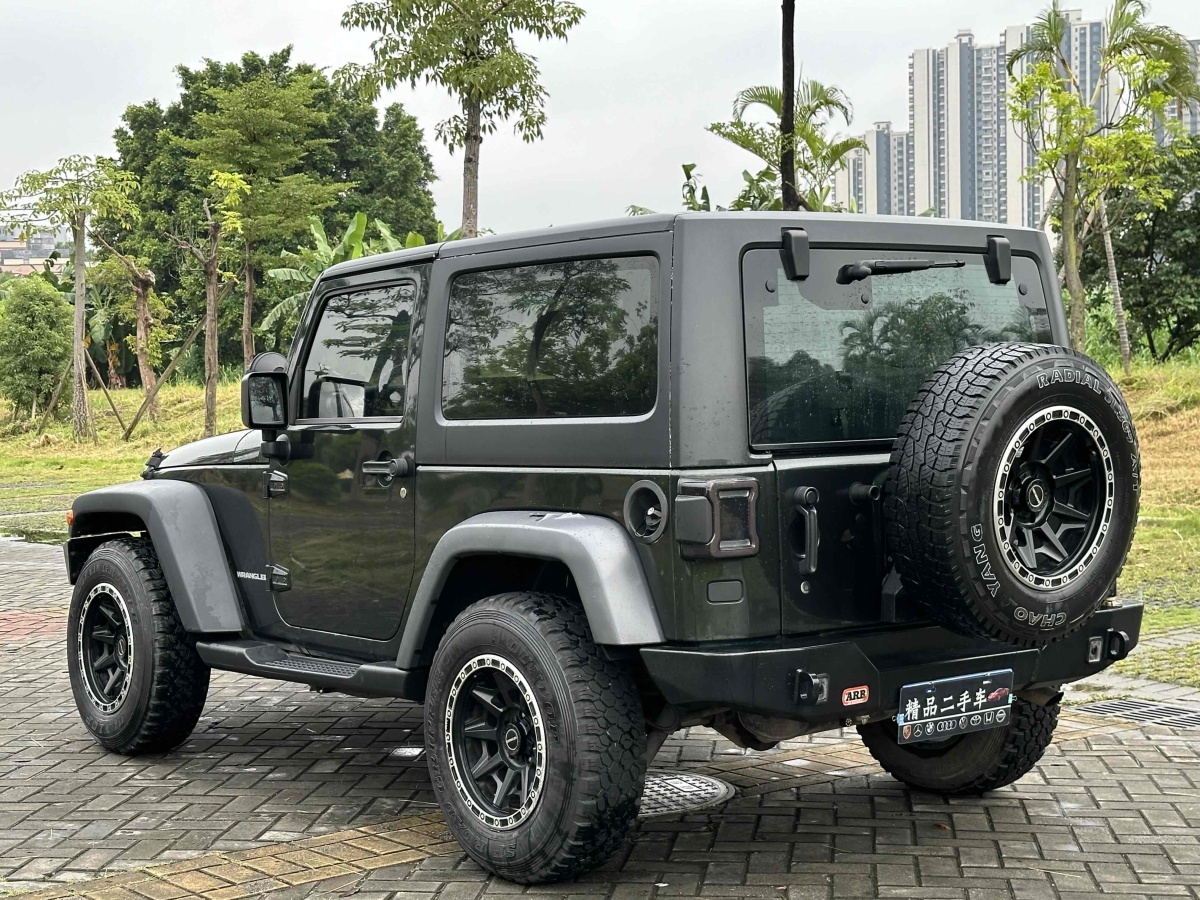 Jeep 牧馬人  2011款 3.8L Rubicon 兩門(mén)版圖片