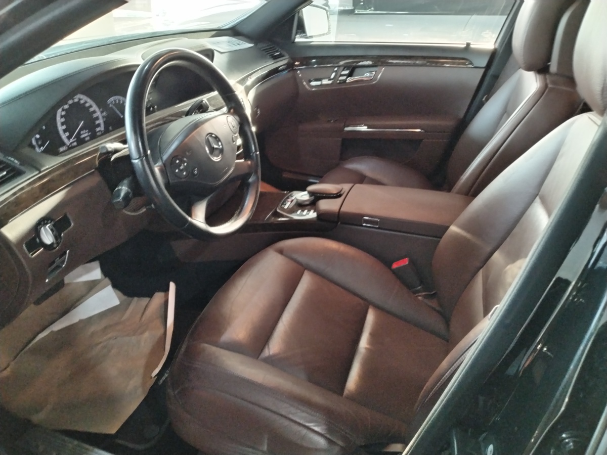 2012年12月奔驰 奔驰S级  2012款 S 300 L 豪华型 Grand Edition
