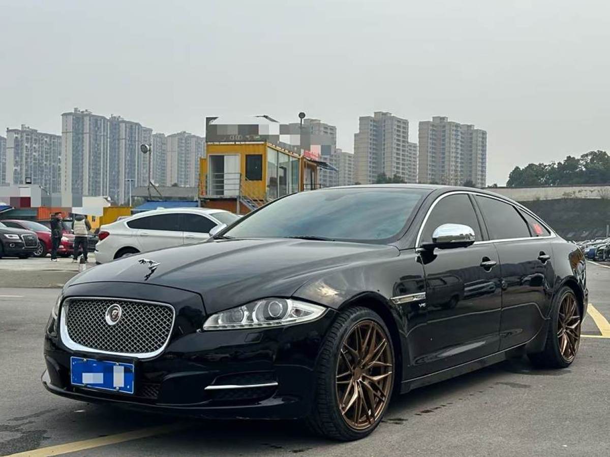 捷豹 XJ  2014款 XJL 3.0 SC 兩驅(qū)尊享商務版圖片