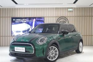 MINI MINI 改款 1.5T COOPER 經(jīng)典派 五門版