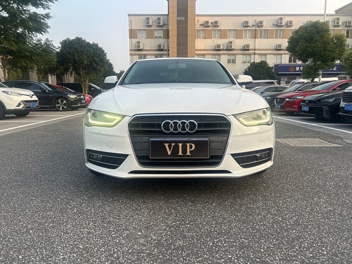 奧迪 奧迪A4L  2013款 35 TFSI 自動標準型圖片