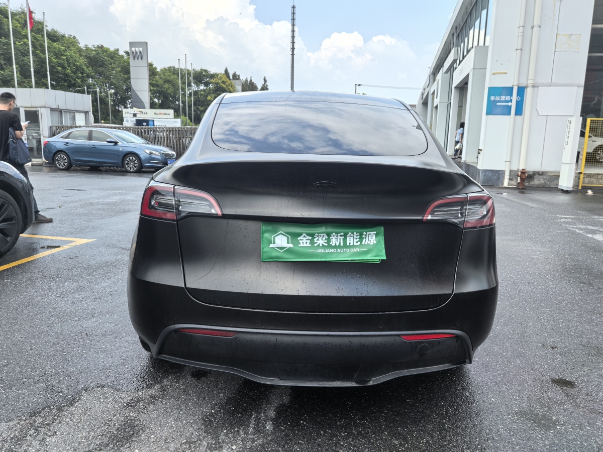 特斯拉 Model 3  2021款 改款 標準續(xù)航后驅(qū)升級版圖片