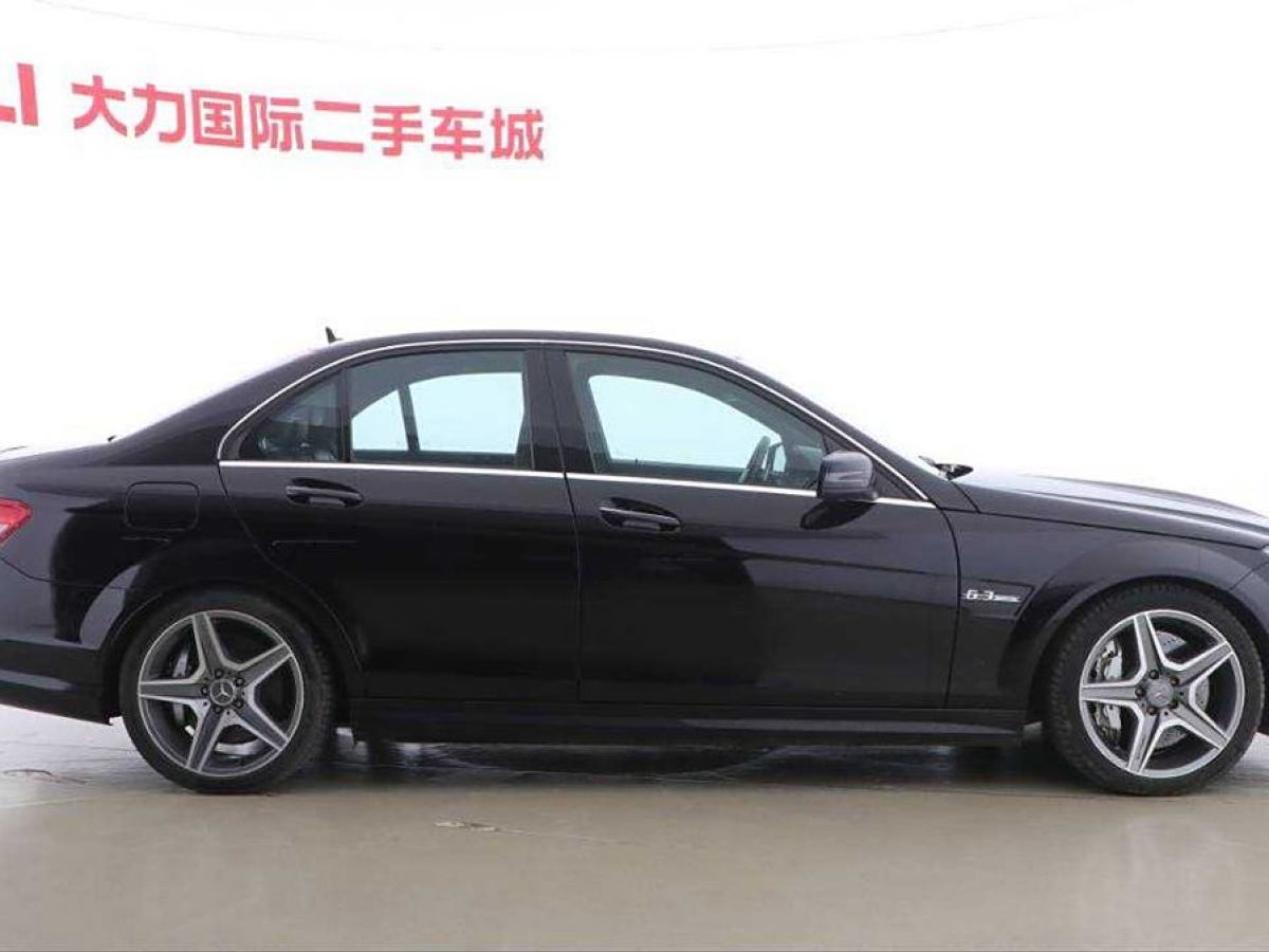 奔馳 奔馳C級(jí)AMG  2010款 AMG C 63 動(dòng)感型增強(qiáng)版圖片