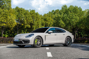 Panamera新能源 保時(shí)捷 Panamera 4 E-Hybrid 鉑金版 2.9T