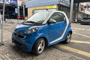 fortwo smart 1.0 MHD 硬頂冰炫特別版