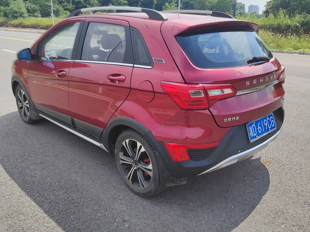 北汽紳寶 X25  2015款 1.5L 手動精英型圖片