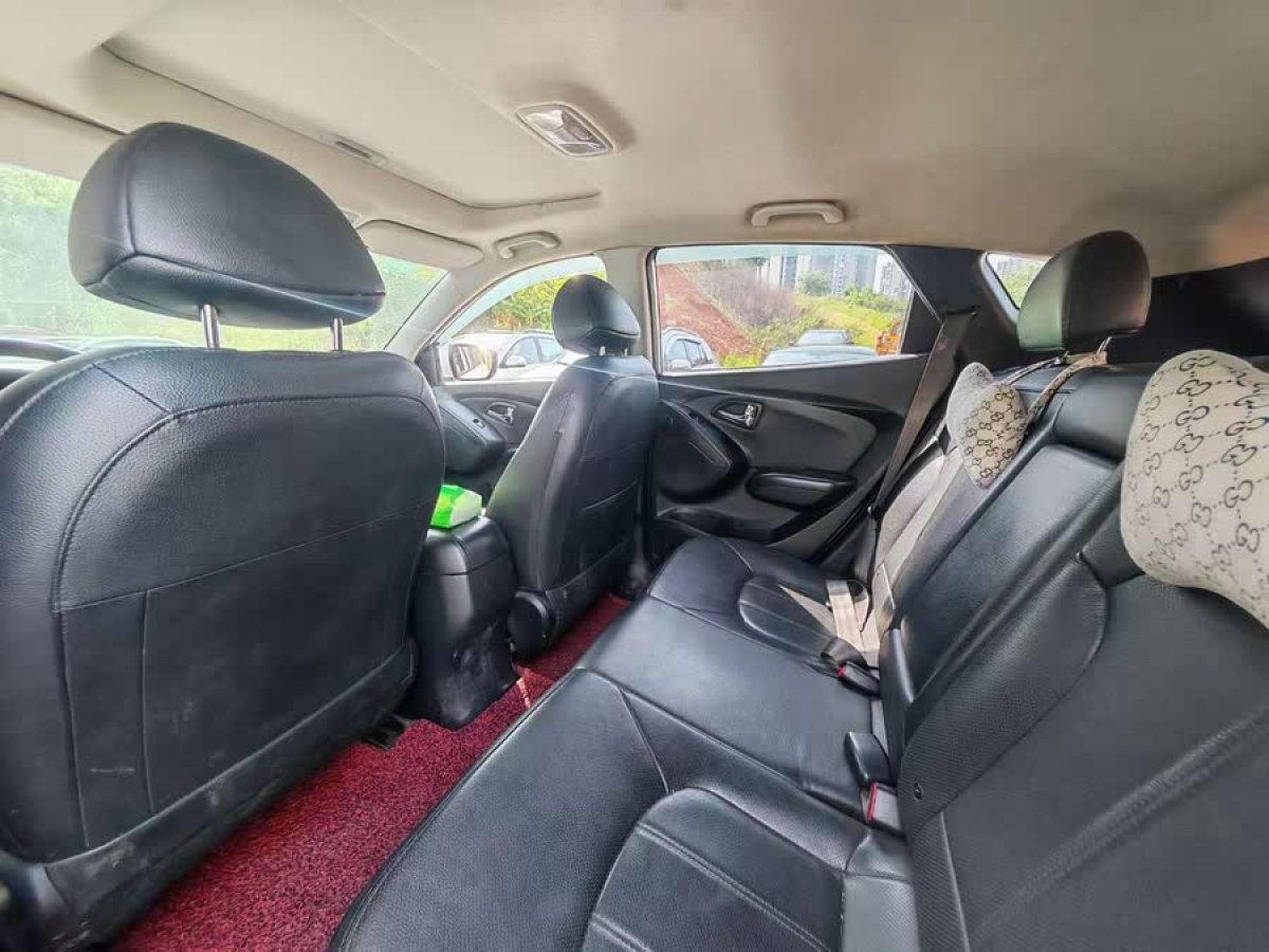 現(xiàn)代 ix35  2013款 2.0L 自動兩驅(qū)舒適型GL 國IV圖片