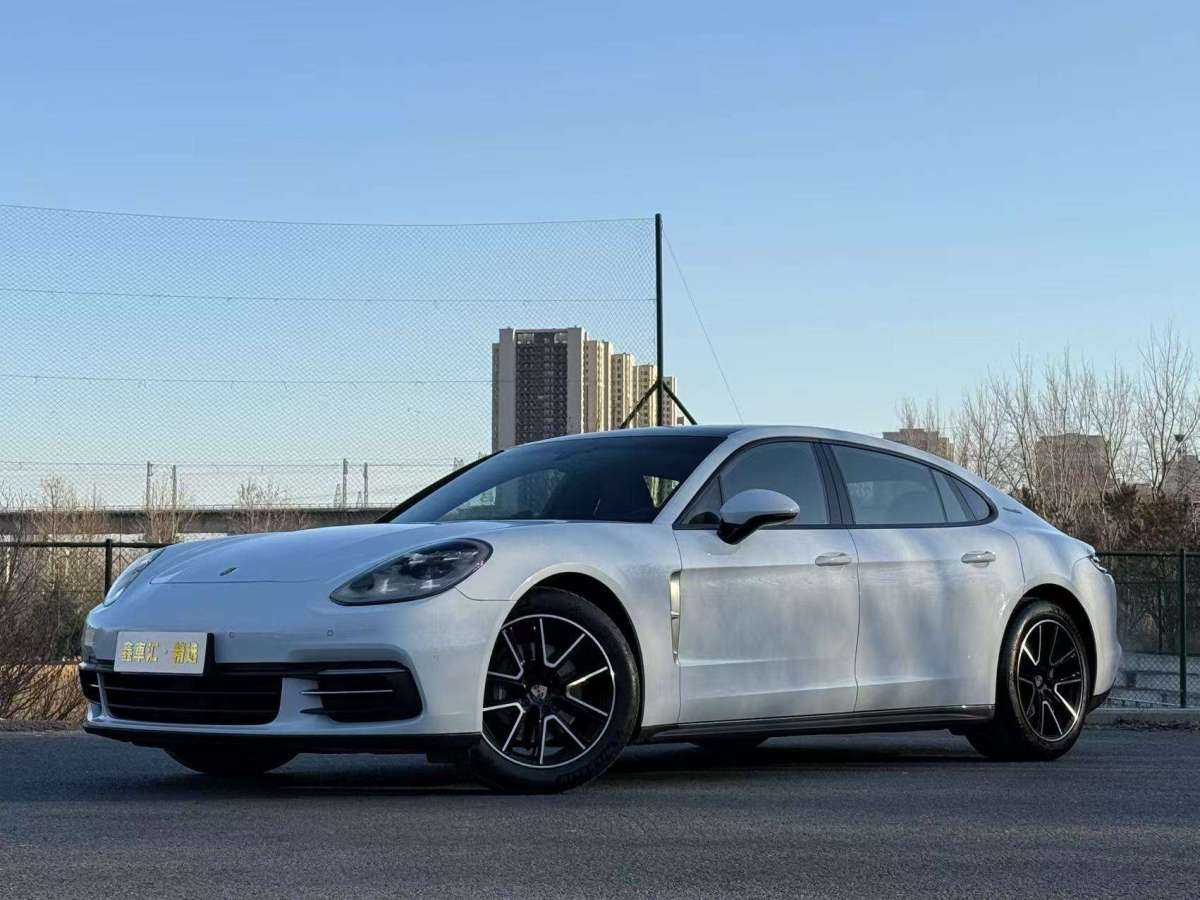 2018年01月保時捷 Panamera  2017款 Panamera 4 行政加長版 3.0T