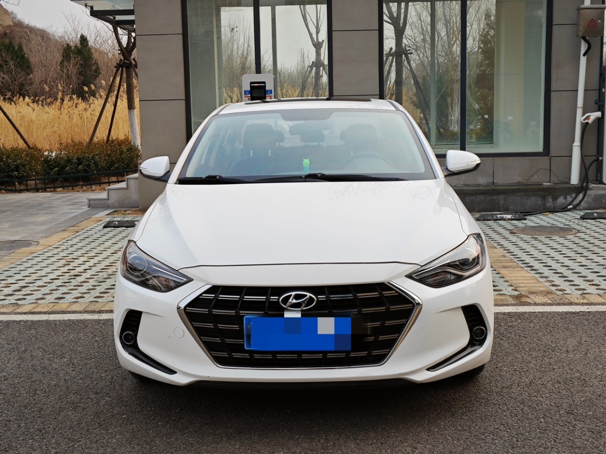 現(xiàn)代 領(lǐng)動(dòng)  2019款 1.5L CVT智炫?精英型圖片