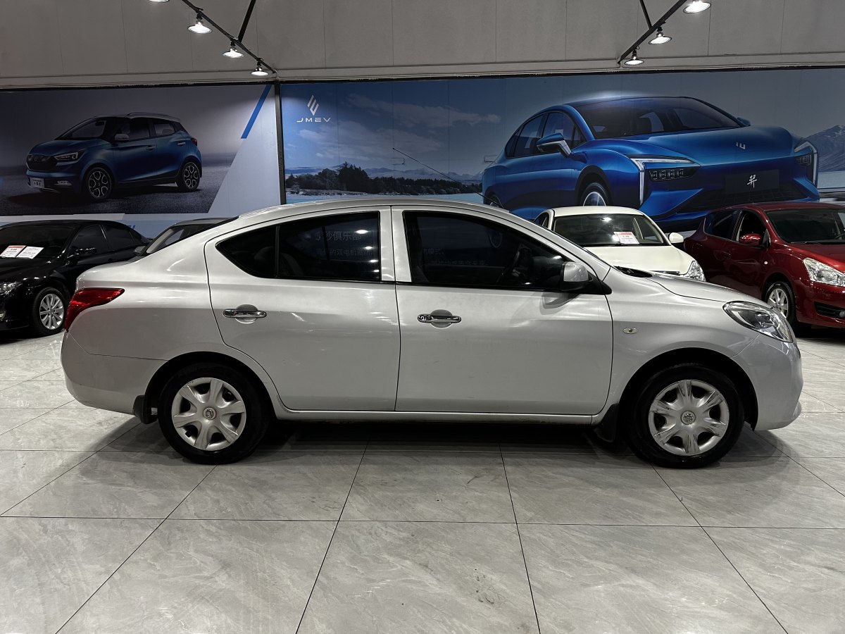 日產(chǎn) 陽光  2011款 1.5XE CVT舒適版圖片