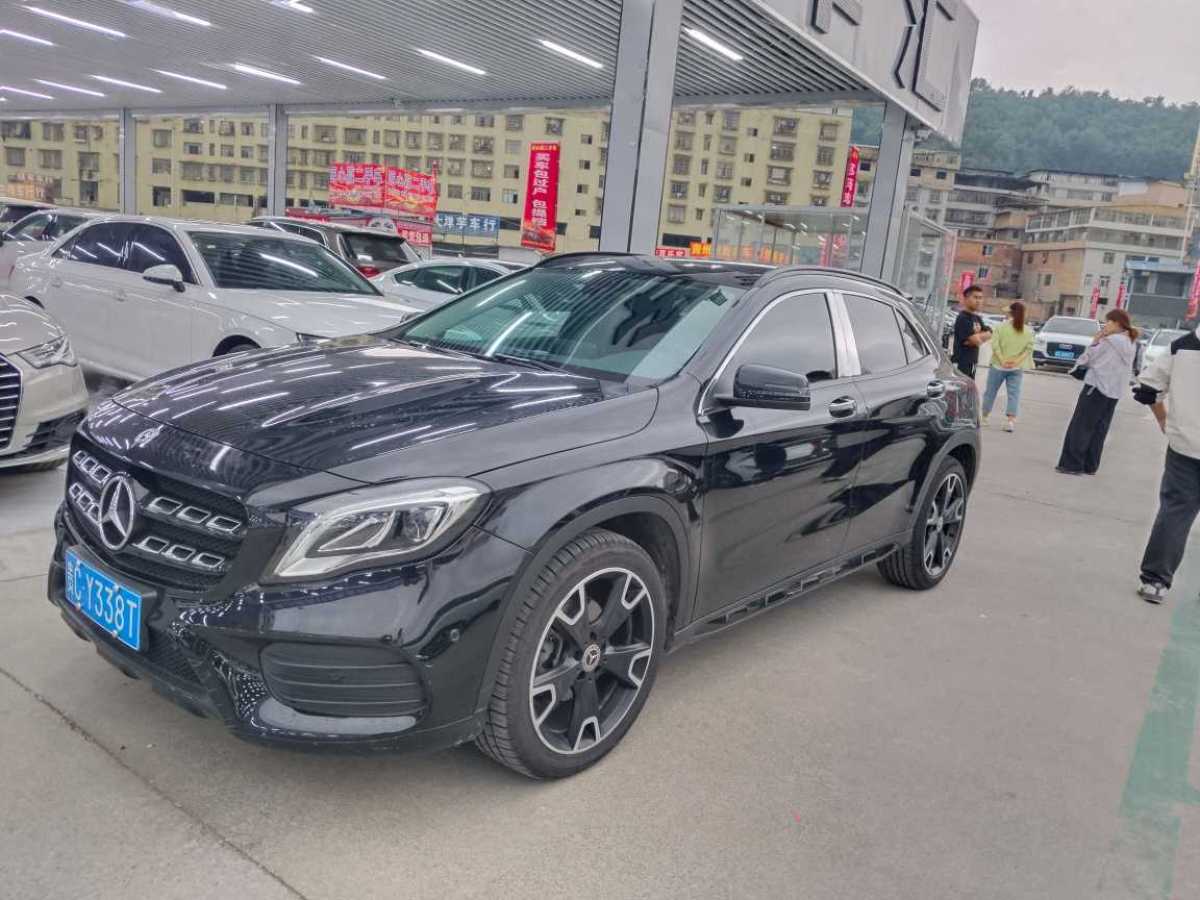 奔馳 奔馳GLA  2017款 GLA 220 4MATIC 時尚型圖片