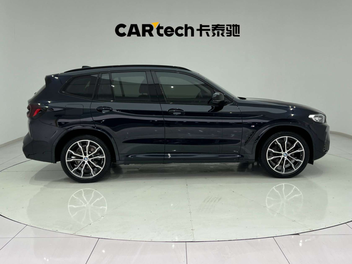 寶馬 寶馬X3  2022款 xDrive30i 領(lǐng)先型 M曜夜套裝圖片