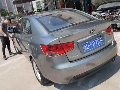 2011年1月 福特 ?？怂?三廂 1.8L 自動(dòng)時(shí)尚型圖片