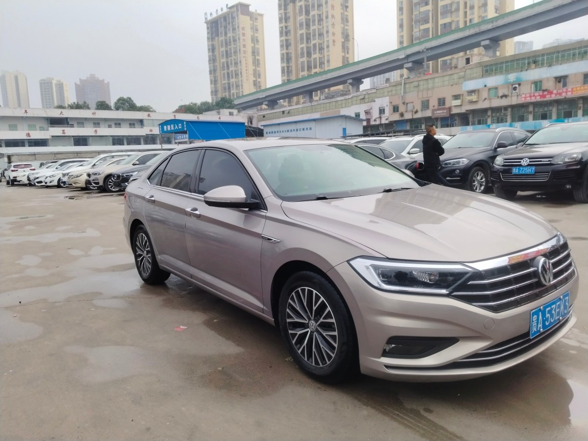 大眾 速騰  2021款 200TSI DSG舒適智聯(lián)版圖片