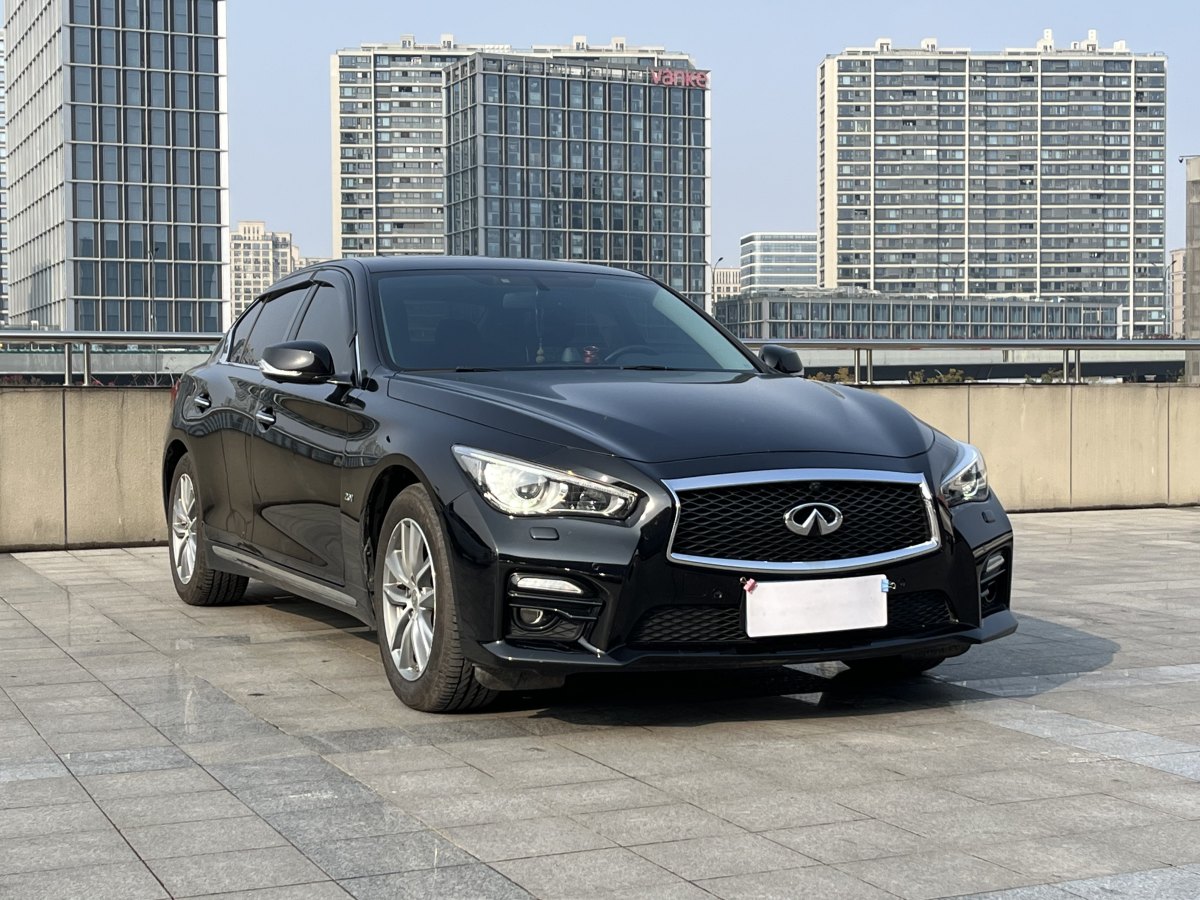 英菲尼迪 Q50L  2016款 2.0T 悅享版圖片