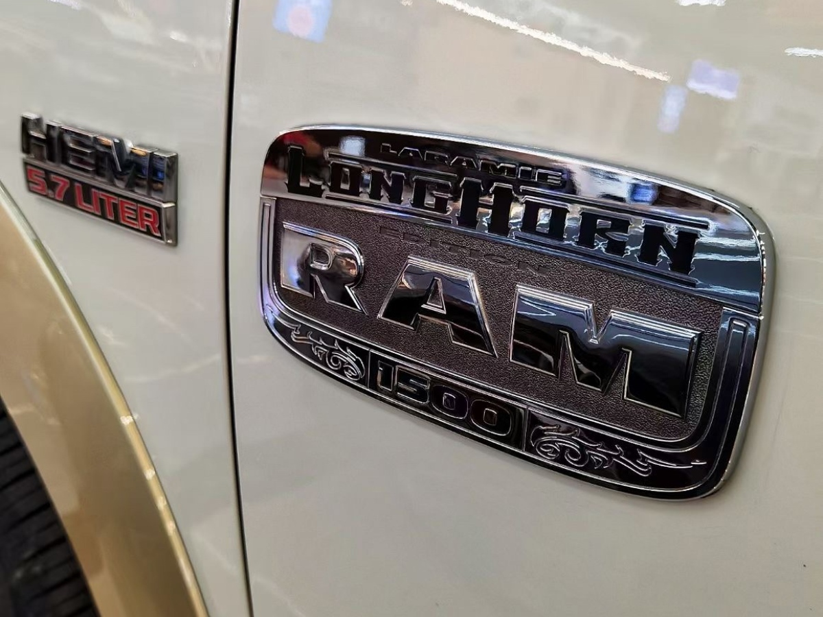 道奇 Ram  2017款 長角號 5.7L 加長版圖片