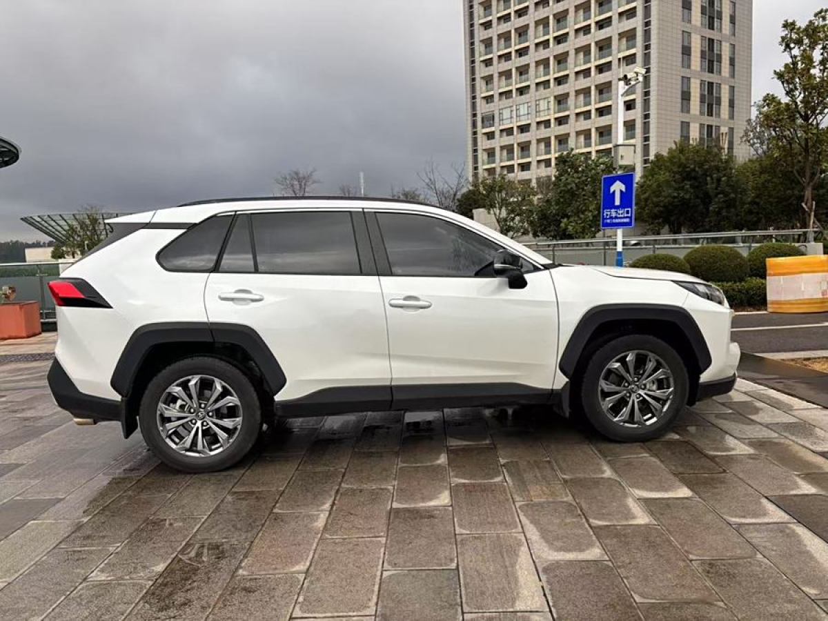 豐田 RAV4榮放  2024款 2.0L CVT四驅(qū)探險(xiǎn)Plus版圖片