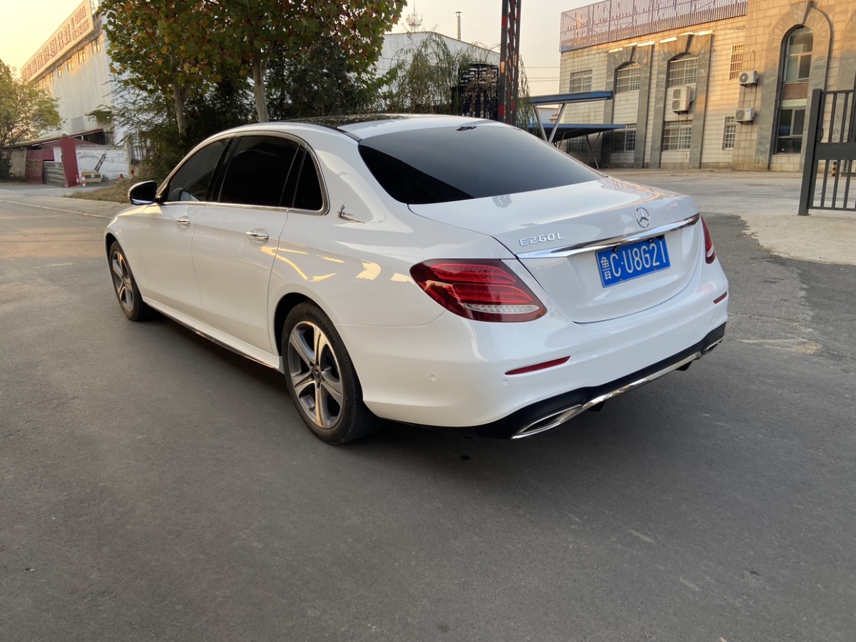 奔驰 奔驰E级  2019款 E 260 L 运动型图片