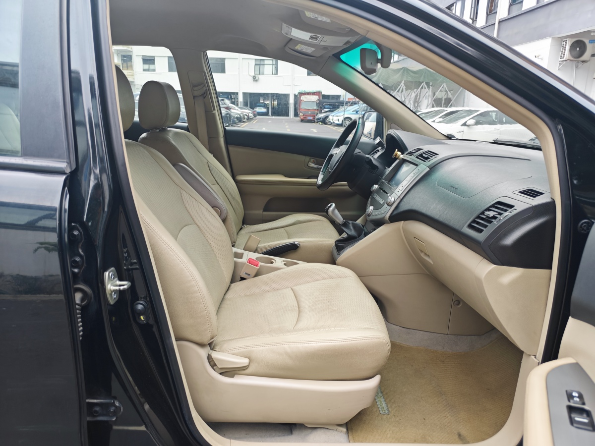 比亞迪 S6  2013款 白金版 2.0L 手動豪華型圖片