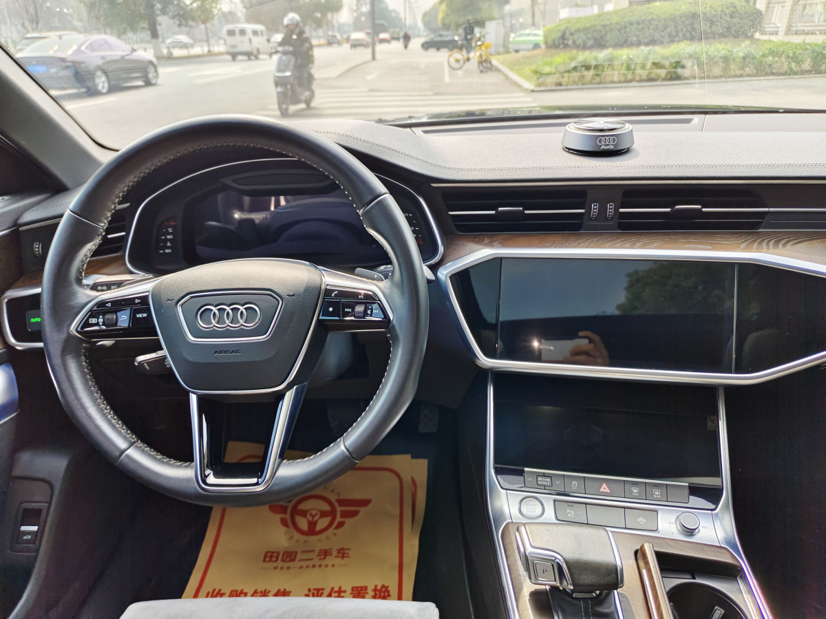 奧迪 奧迪A6L  2020款 45 TFSI 臻選動感型圖片