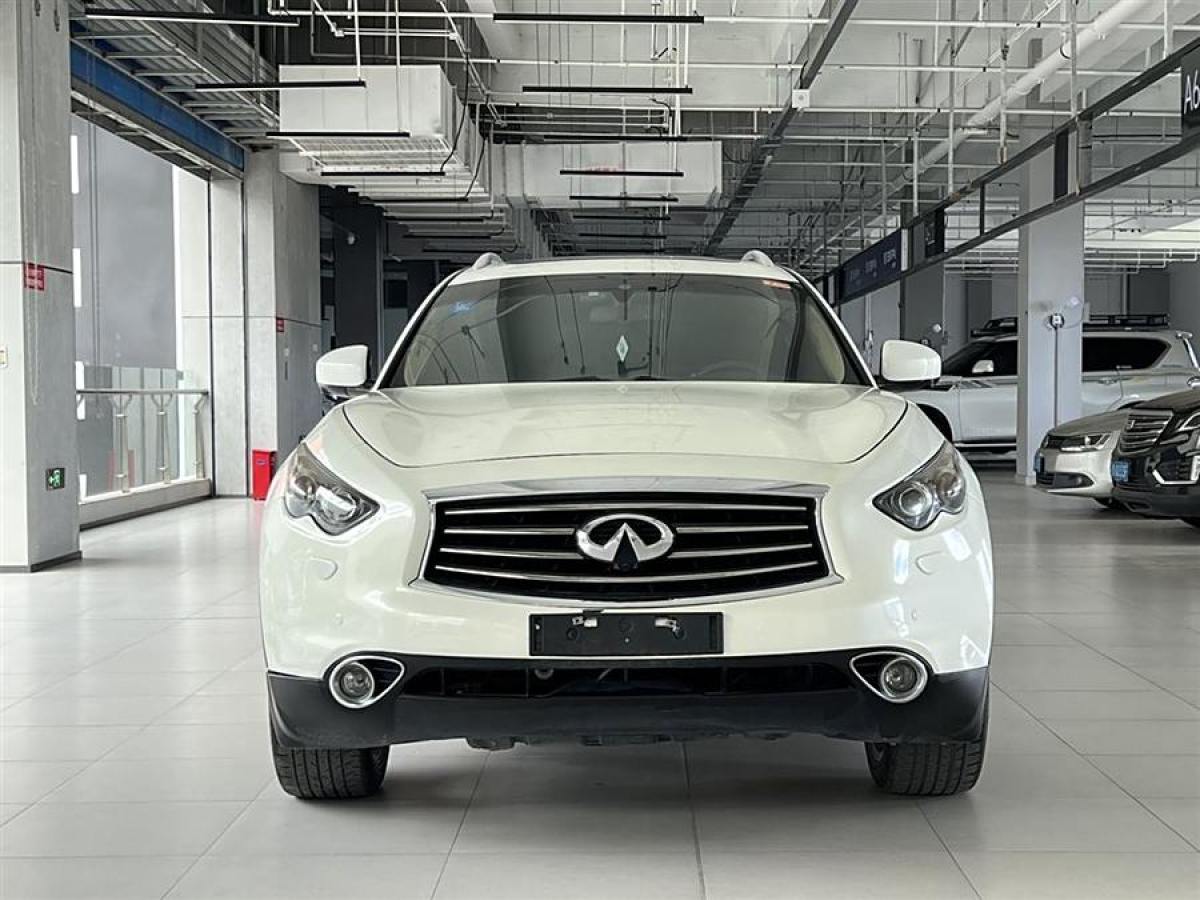 英菲尼迪 QX70  2015款 3.7L 絕影版圖片