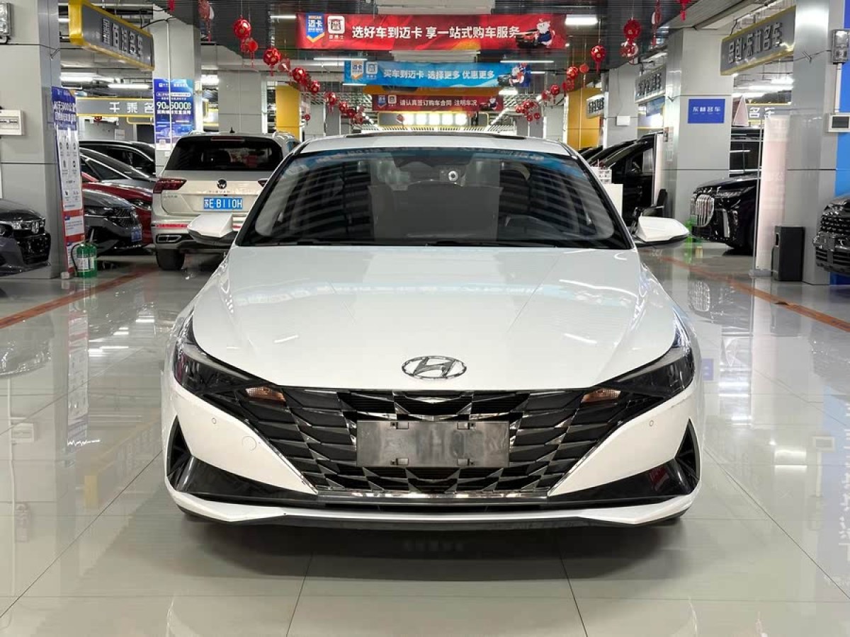 現(xiàn)代 伊蘭特  2022款 1.5L CVT LUX尊貴版圖片