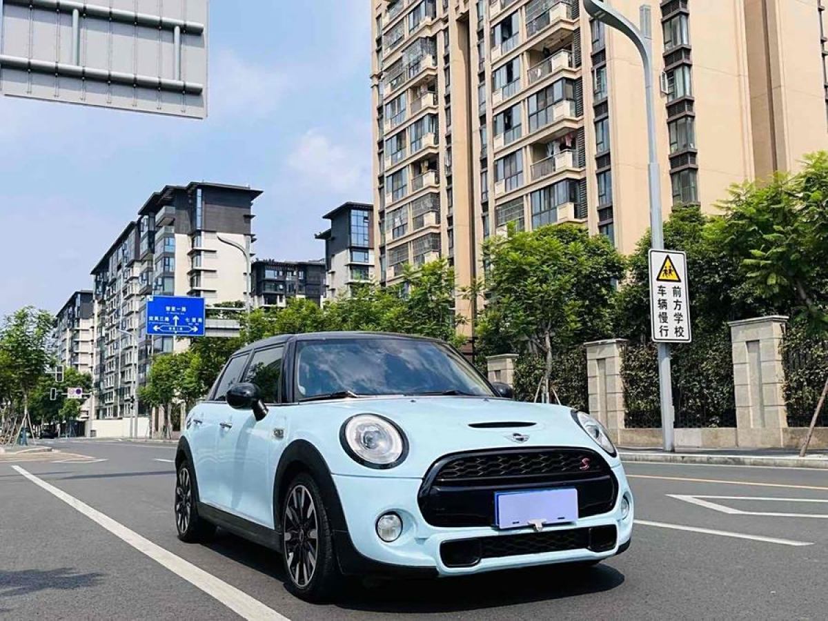 MINI MINI  2015款 2.0T COOPER S 五門版圖片