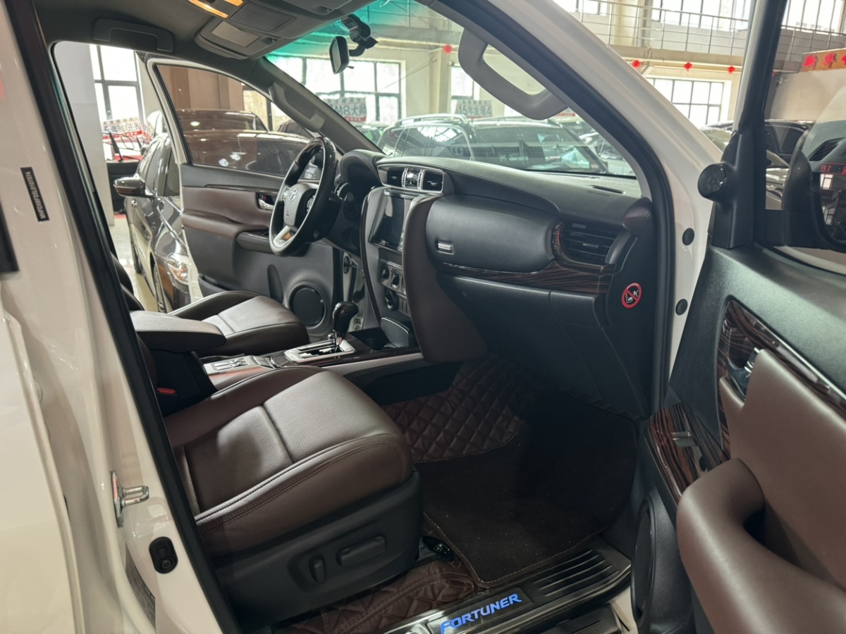 豐田 Fortuner  2016款 2.7L 中東版圖片