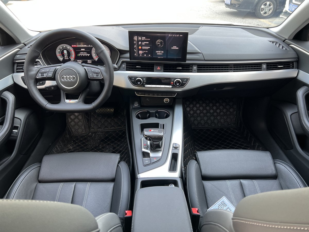 奧迪 奧迪A4L  2022款 40 TFSI 豪華動感型圖片
