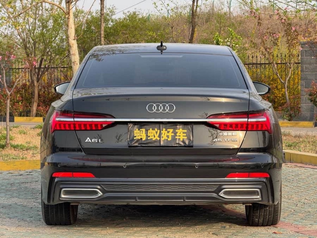 奧迪 奧迪A6L  2021款 45 TFSI 臻選動感型圖片