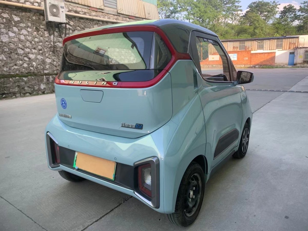 五菱 五菱NanoEV  2021款 熱愛款圖片