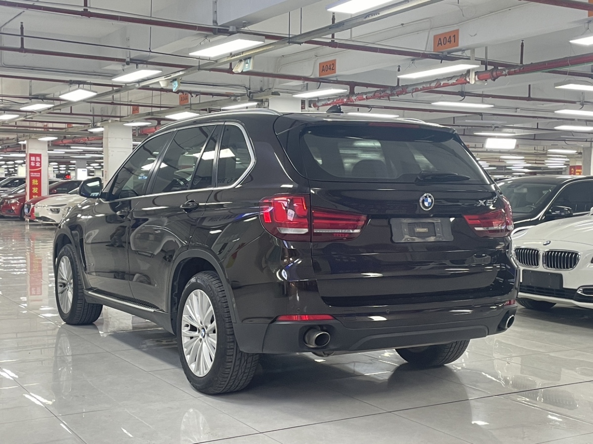 寶馬 寶馬X5  2014款 xDrive35i 領(lǐng)先型圖片