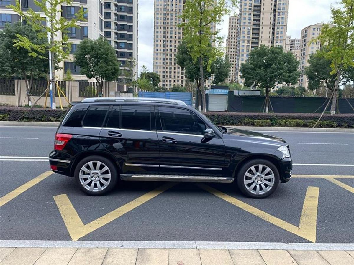 2011年2月奔馳 奔馳GLK級  2010款 GLK 300 4MATIC 時尚型