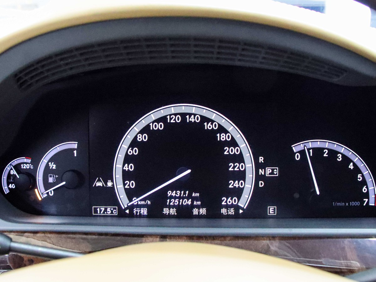 奔驰 奔驰S级  2010款 S 500 L 4MATIC图片