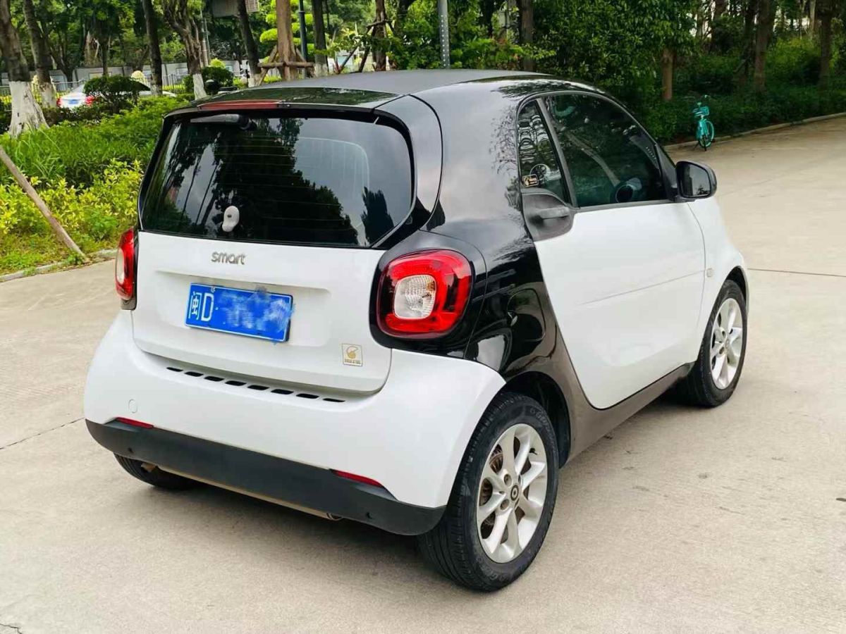smart forfour  2016款 0.9T 66千瓦先鋒版圖片