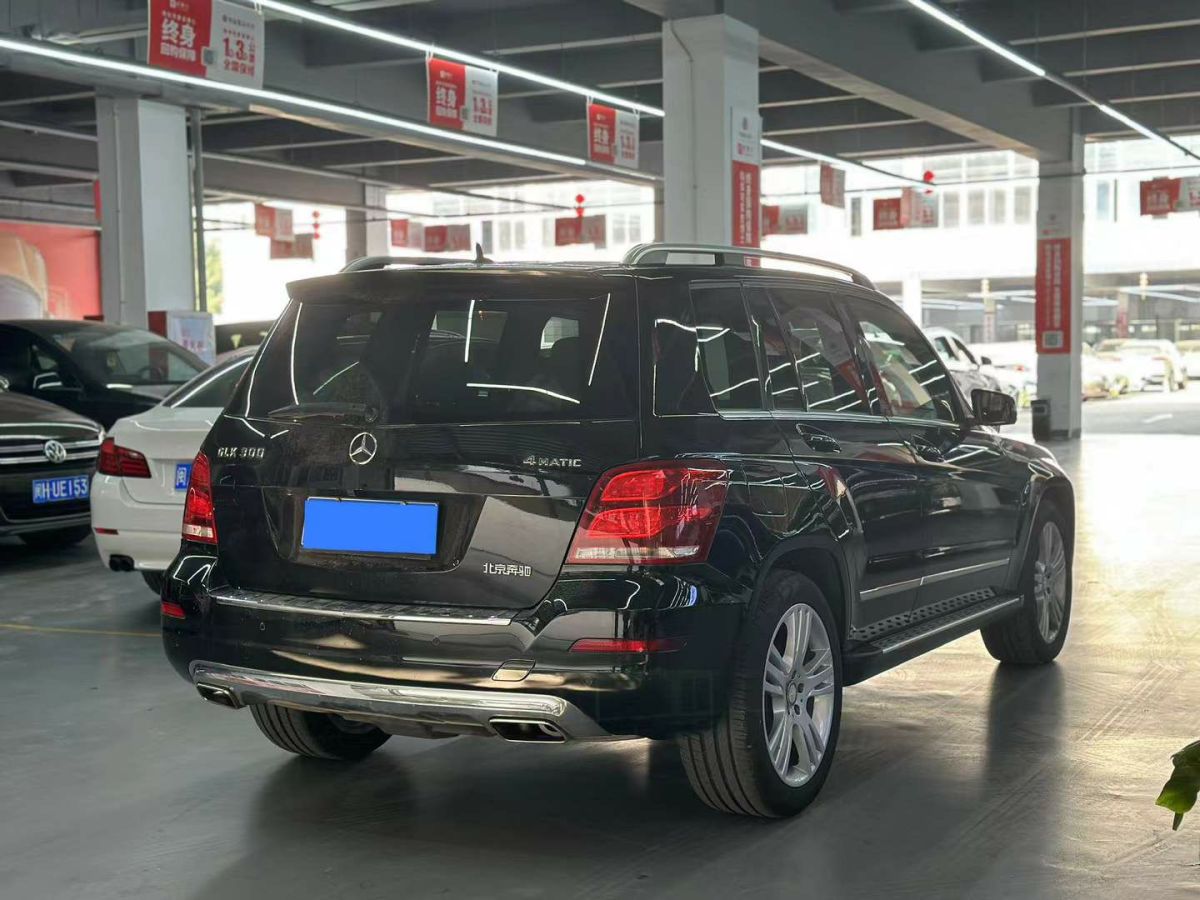 奔馳 奔馳GLK級(jí)  2013款 GLK 300 4MATIC 動(dòng)感型圖片