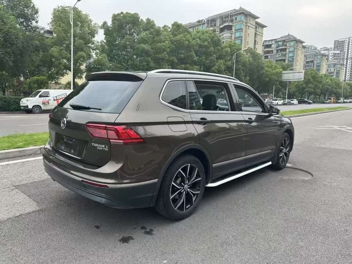 大眾 途觀X  2023款 改款 330TSI 兩驅(qū)旗艦版圖片