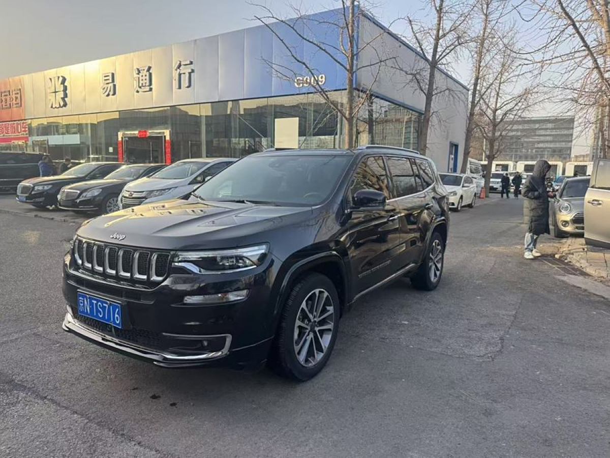 Jeep 大指揮官  2020款 2.0T 兩驅領先版圖片