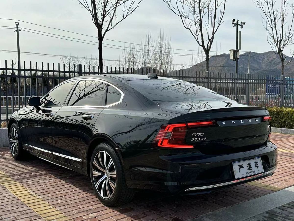 沃爾沃 S90  2021款 B4 基本型圖片