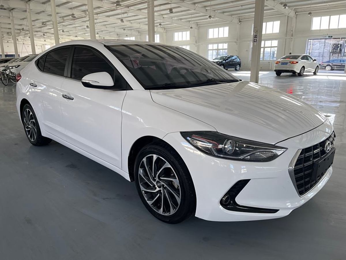 現(xiàn)代 領(lǐng)動(dòng)  2019款 1.5L CVT智炫?精英型圖片