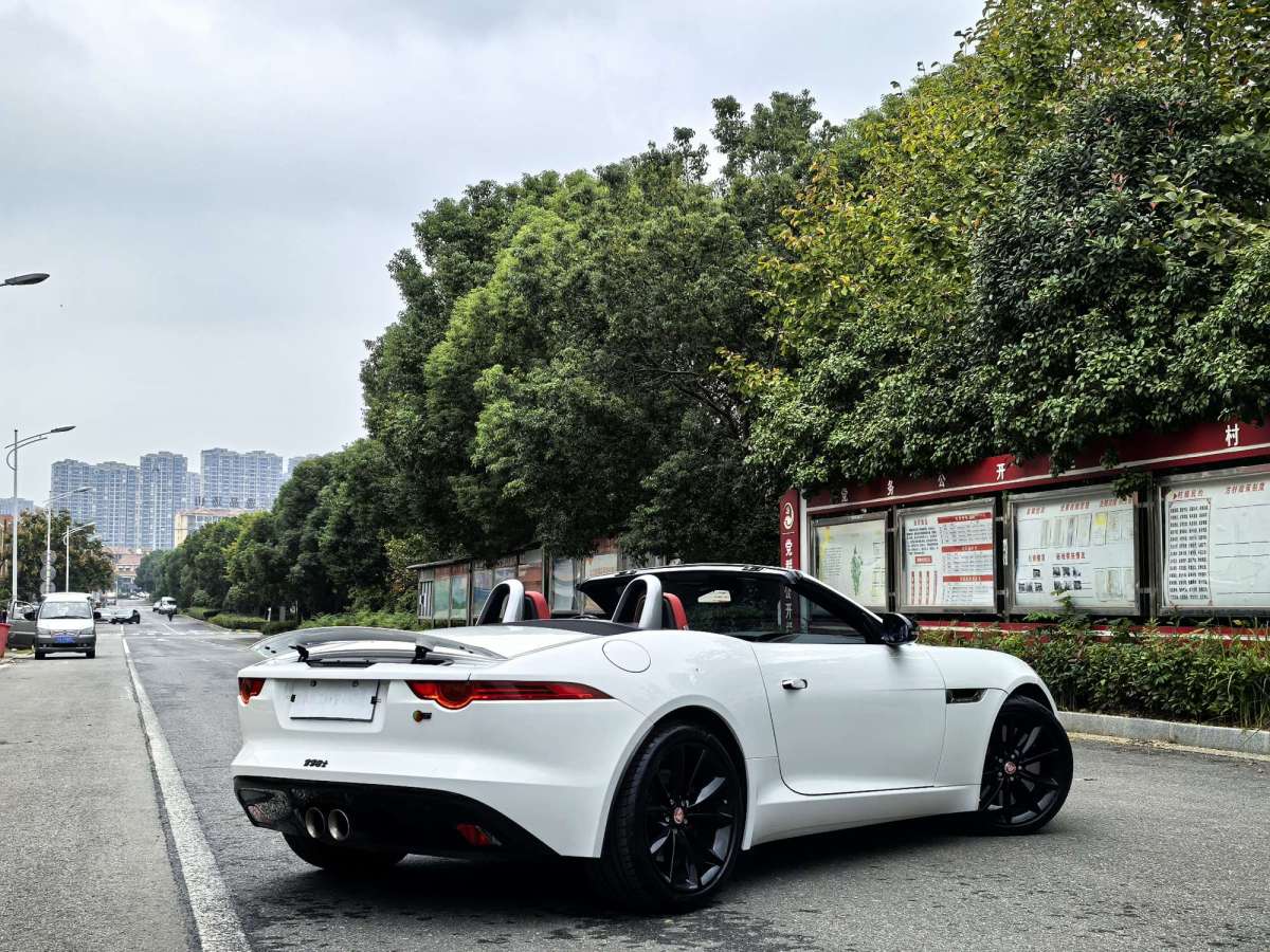 2015年9月捷豹 F-TYPE  2013款 3.0T S 敞篷版