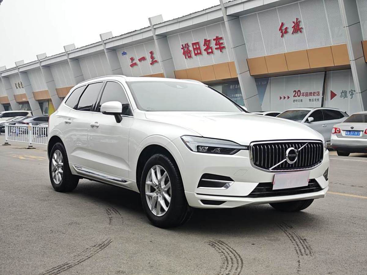 沃爾沃 XC60  2021款 T5 四驅(qū)智逸豪華版圖片