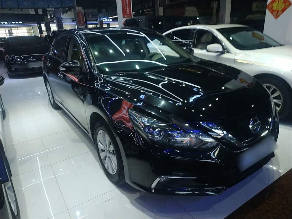 日產(chǎn) 天籟  2016款 改款 2.0L XL舒適版圖片