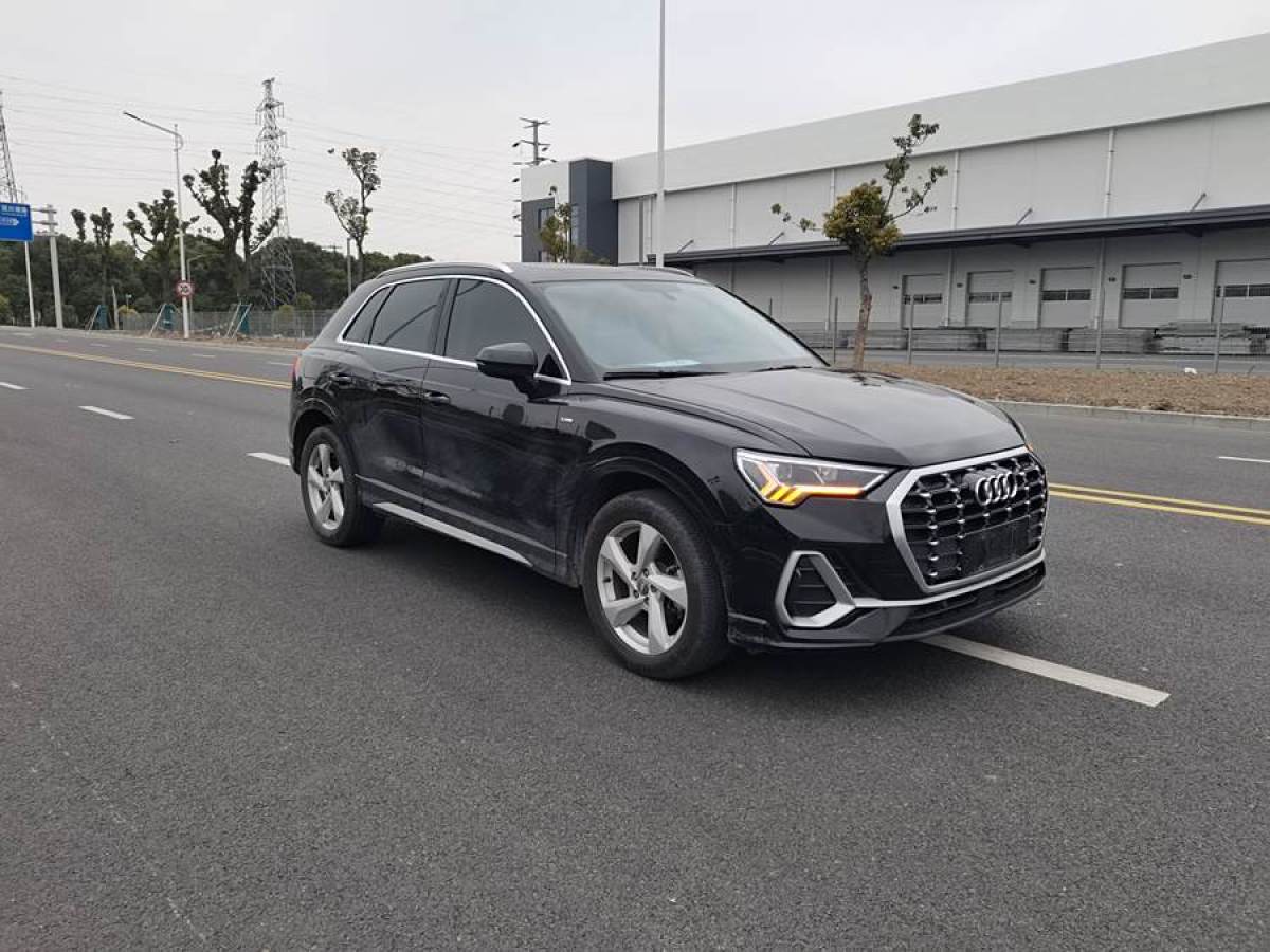 2020年3月奧迪 奧迪Q3  2020款 35 TFSI 進取動感型