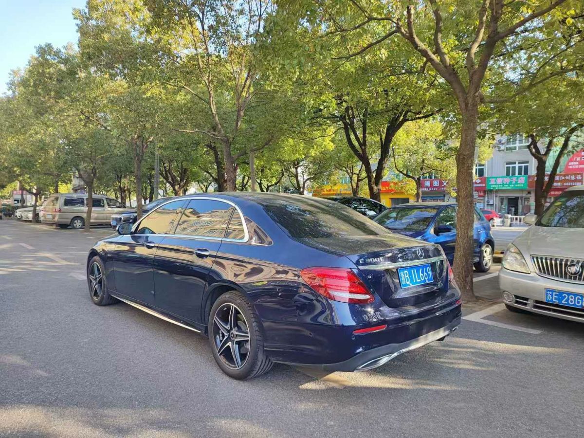 奔馳 奔馳E級  2020款 E 300 L 豪華型圖片